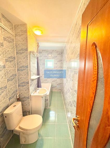 Apartament 2 camere, decomandat – Zona Centrală, bloc Lumina