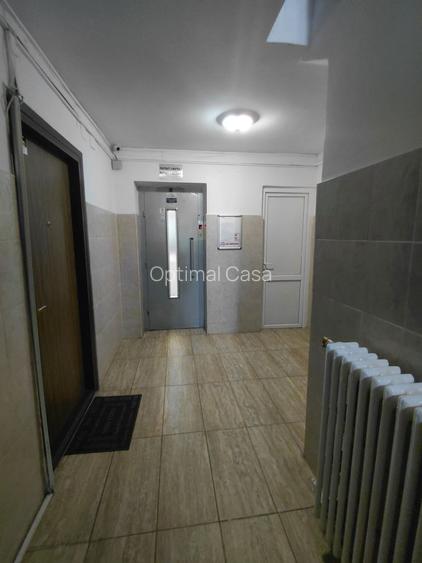 Masina de Paine(Obor),2 camere ,etaj 7/10, - 12