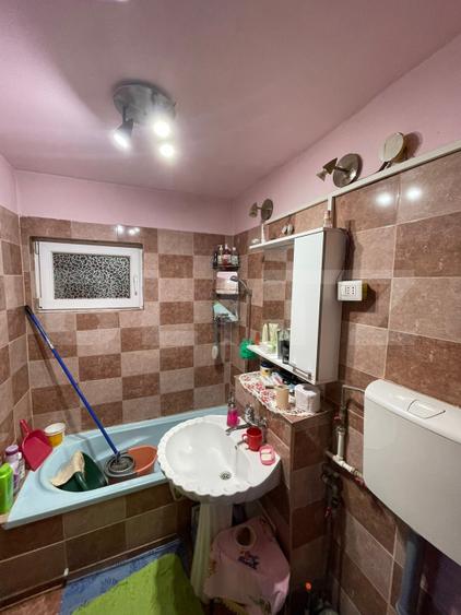 Apartament 2 camere - Craiovita Noua - Orizont