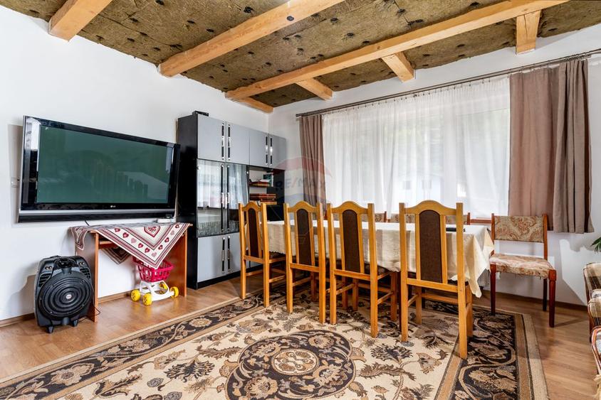 Oportunitate de investitie Maguri Racatau, 7 camere, ciubar,