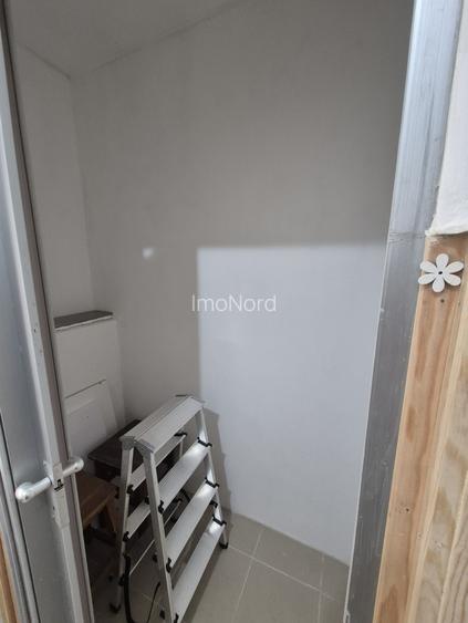 3 camere renovat, mobilat , balcon, str.Londra, loc parcare inclus - 6