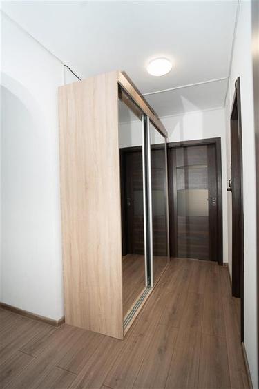 Apartament de vanzare cu 3 camere(transformat din 4 camere) pe Bld Dacia