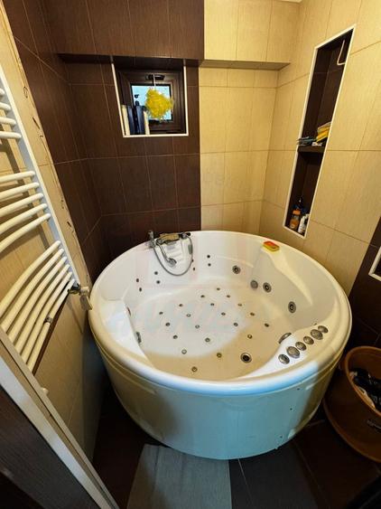 Vanzare apartament 3 camere, zona Ultimul Leu, 72 mp, 113.000 EURO