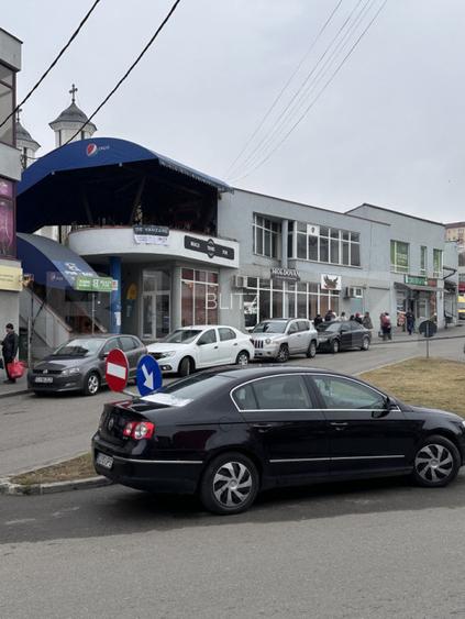 Spațiu comercial, 6 incaperi, 237 mp, zona Big - 15