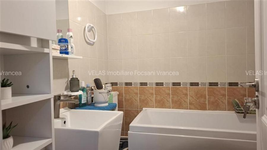 Apartament 2 camere et 3 , mobilat si utilat, Complex Mara - 12