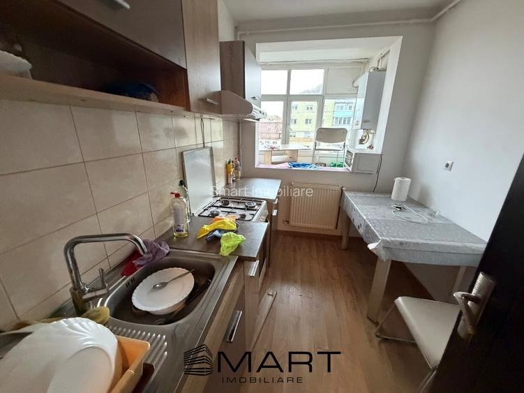 Apartament 2 camere decomandate et. 7/10 Mihai Viteazul - 10