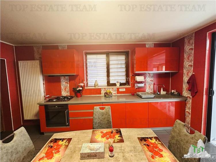 SUPER PROPRIETATE, vila 310 mp construiti, 1000 mp teren PADUREA ROSU - 14