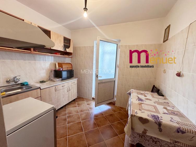 Apartament 3 camere ,zona E3 - 3