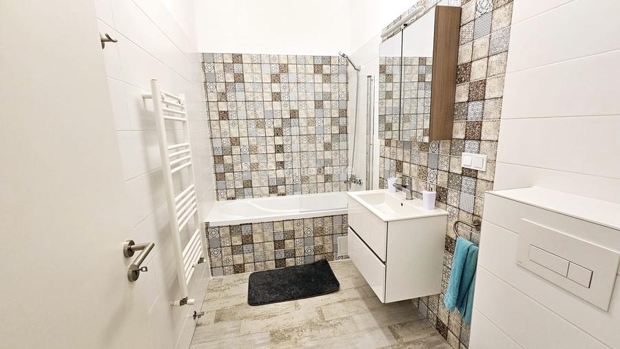 Garsoniera de vanzare -Sanpetru Residence - 8