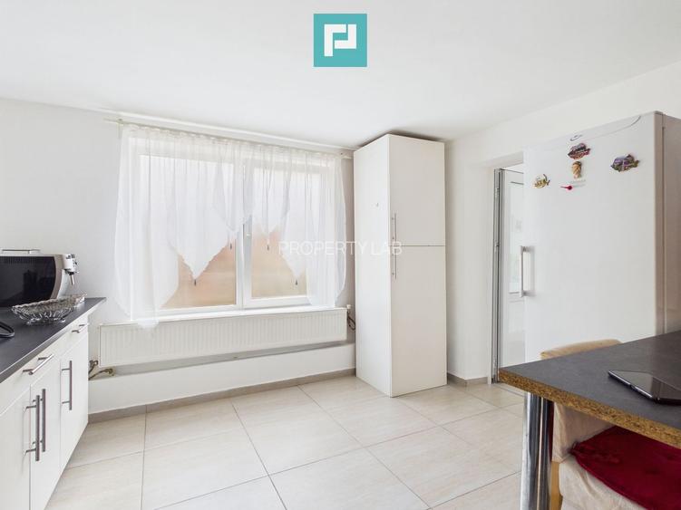 Casă cu 6 camere în zona Central - 2