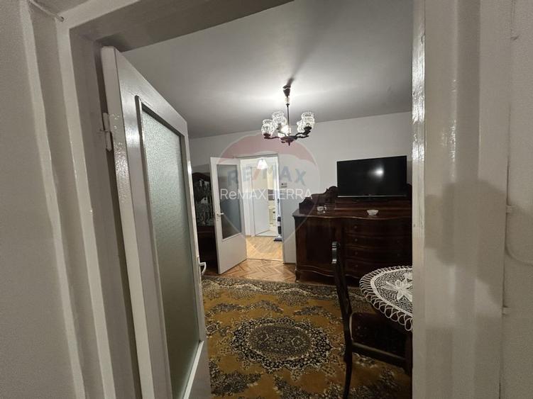 Apartament et. 1 cu 3 camere de închiriat str. V. Babes zona TBC - 6