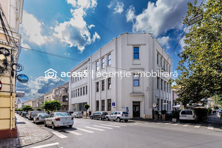 Clădire ultracentrală de vânzare Bulevardul Decebal Comision 0 - 5