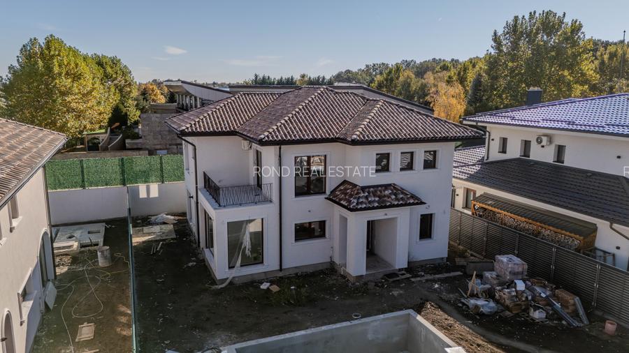 Vila moderna cu vedere la lac, ambient intim si elegant, piscina, carport - 21