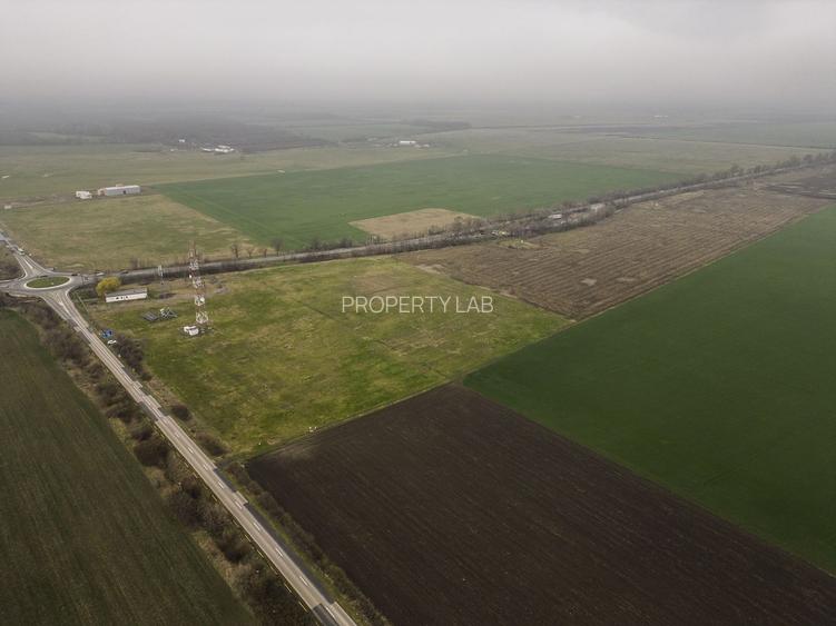 Teren 84000 mp la 20 km de Arad, la DN79 - 5