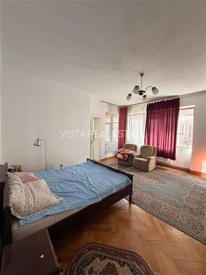 Apartament 4 camere, zona Centru - 35