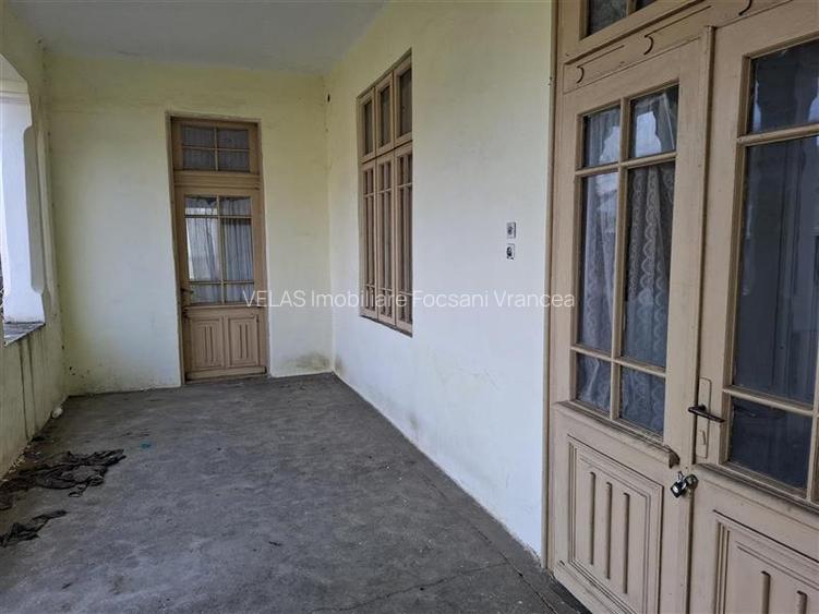 Casa din caramida, Panciu cu teren 2080 mp - 3