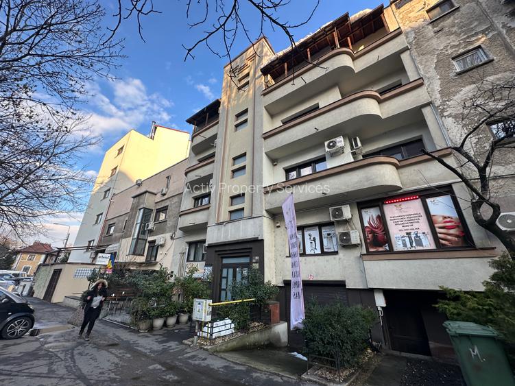 Spatiu de vanzare in Maresal Averescu 26-28 - 2