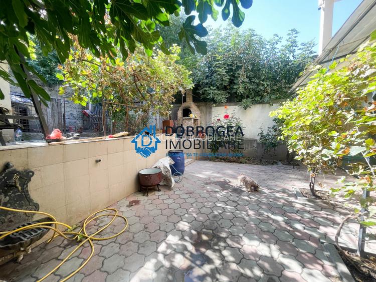 Vila in inima orasului, ideala pentru locuit sau birouri/ clinica - 3