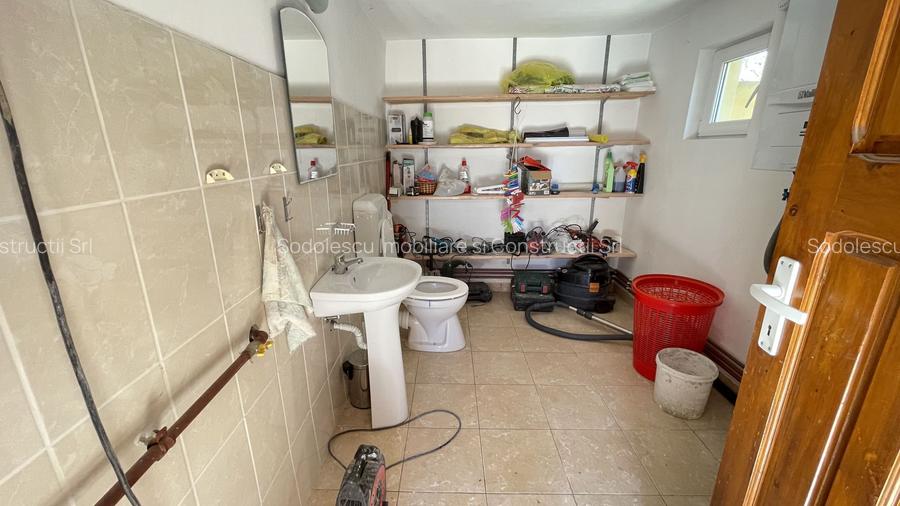 Casa cu teren frumos si garaj zona Mehala - 17