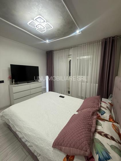 Apartament 3 camere complet renovat • Parter • Zona Comisia  Centrala - 8
