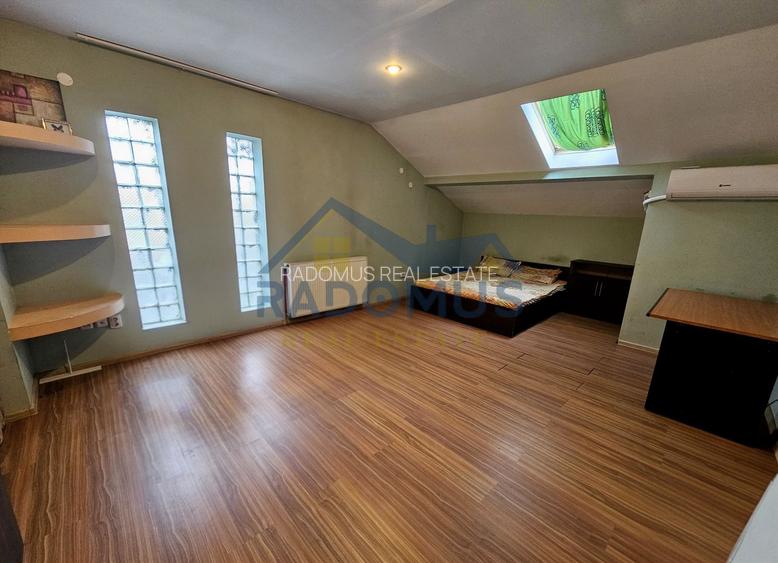 Vilă spațioasă, central, ideală pentru activități comerciale/birouri - 17