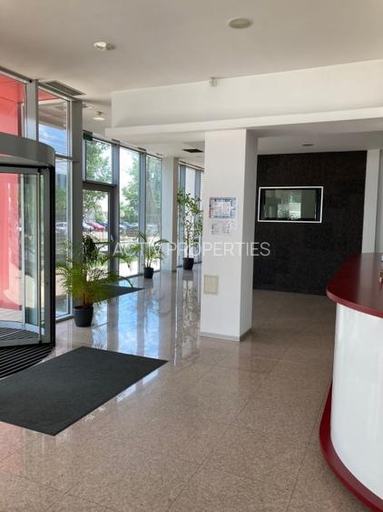 Birouri, Showroom, Sala de prezentari, Depozit , functiuni multiple - 8