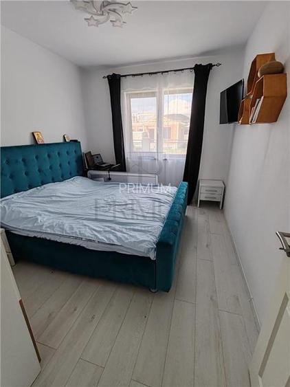 Duplex pe parter - mobilat - utilat - toate utilitatile - beci - pod mansardabil - 4