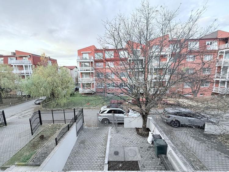 Casă / Vilă de închiriat în  Buna Ziua - 22