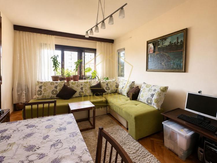 Apartament cu 3 camere decomandat | Calea Sagului - 7