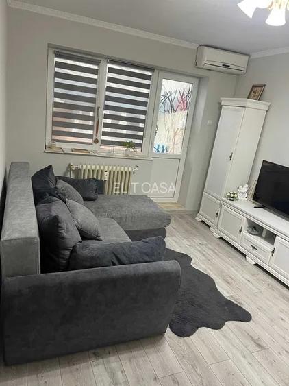 Apartament cu 2 camere, etajul 2/4, zona Tatarasi - 2