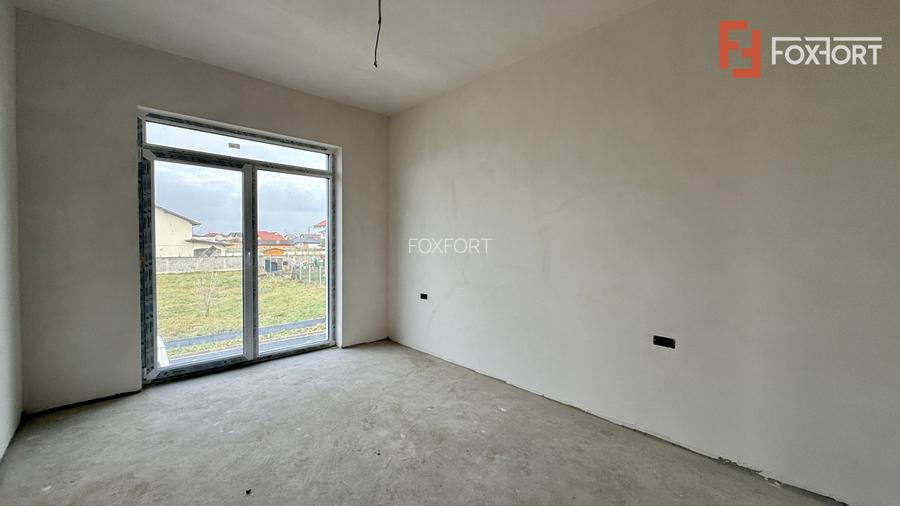 Duplex cu 5 camere de 128 mp utili si teren de 370 mp, zona Giarmata Vii - 12