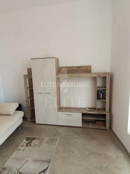 Apartament 3 camere în zona ULTRACENTRALA - 2