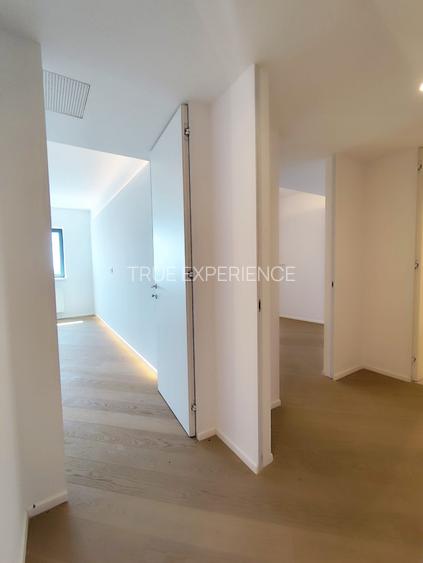 |  UNICAT |  Cortina Academy  | 3 camere |  view superb | spatiu generos | - 16