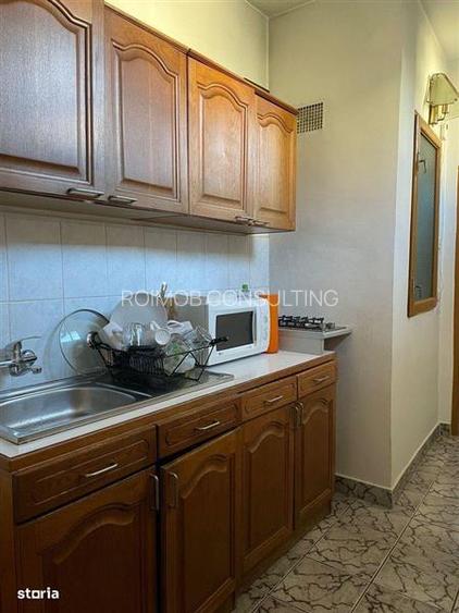 Dorobanti-Capitale, casa P+1 etaj, teren 240 mp - 10