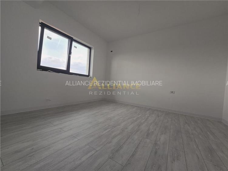 Vila individuala- 4 camere- 2 bai- 375mp teren - 6