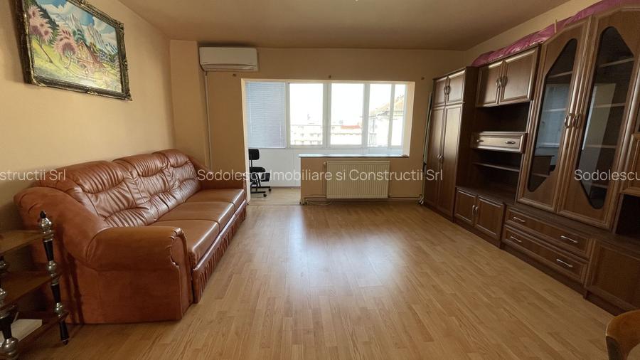 Apartament spațios cu două camere, etajul 4 cu acoperiș. - 2