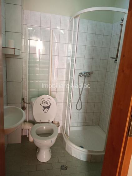 CASA 6 camere CU MANSARDA cu un design deosebit si o arhitectura futurista - 18