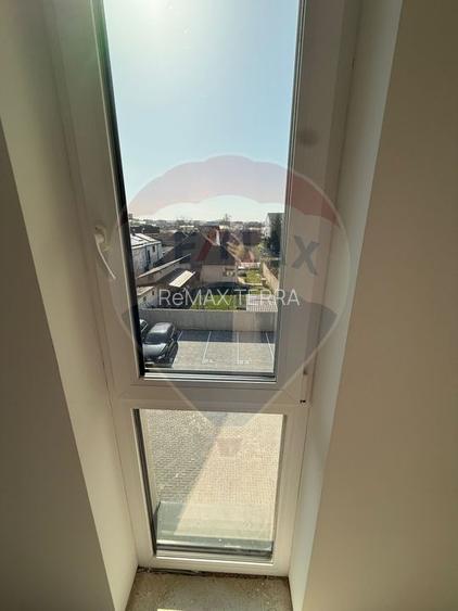 APARTAMENT 2 CAMERE DE VANZARE IN CENTRUL VECHI - 11
