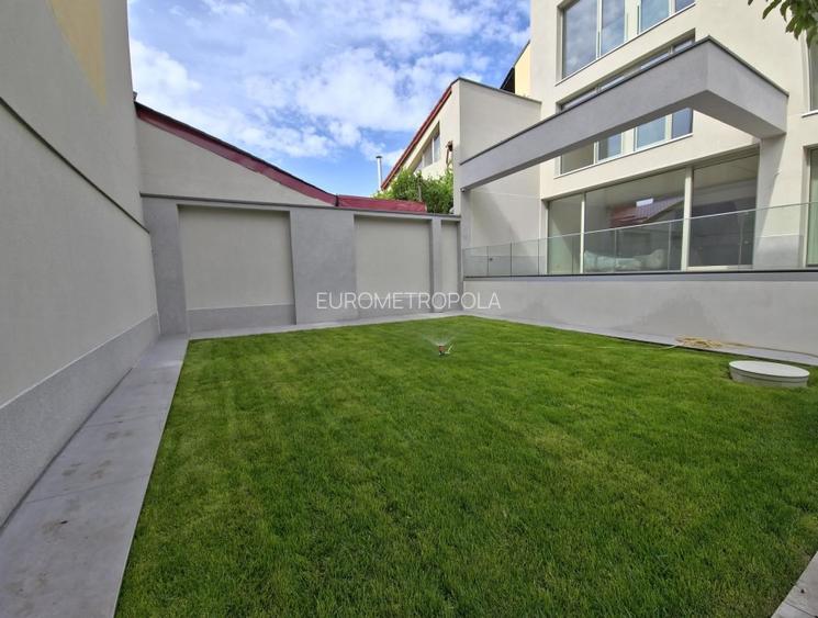 Vila D+P+2E+3R - Dorobanti - 2