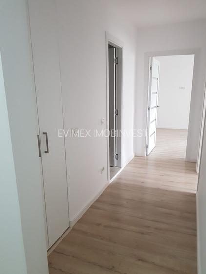 Basarabia Tina Petre 2 camere etaj intermediar liber - 21