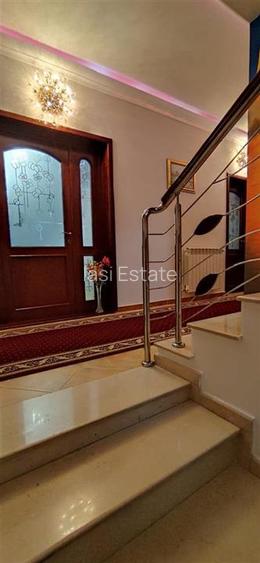 Tatarasi  str. Stejar  Vila Lux 200mp anul 2010 teren 426mp - 4