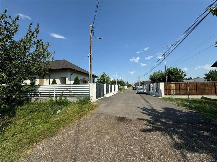Teren in suprafata de 500mp, str Vlad Tepes pret 80 Euro / mp - 2