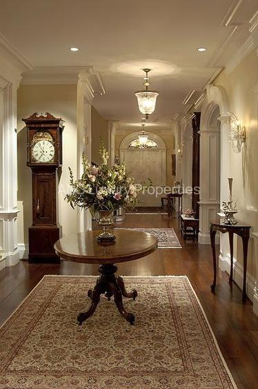 Nou Vila Individuala Interbelica cu 700 mp curte - 2