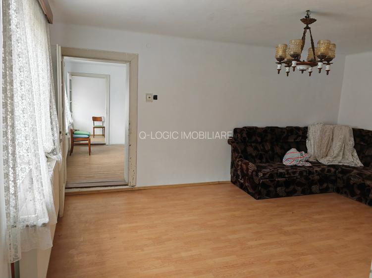 Casa 4 camere libera la vanzare HALCHIU - 5