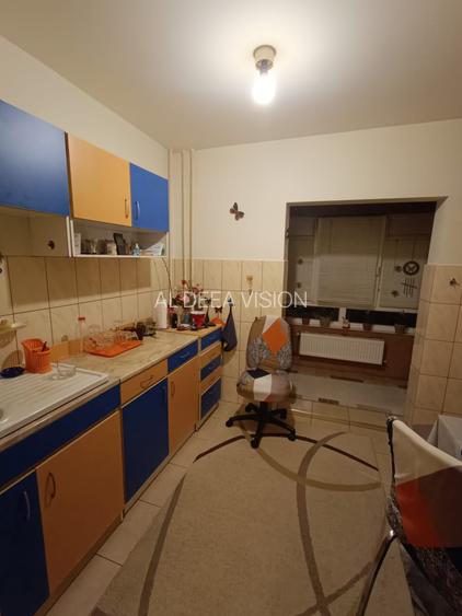 Apartament 2 camere, de vânzare, zona Între Lacuri, decomandat, 52 mp, etaj 1/4 - 3