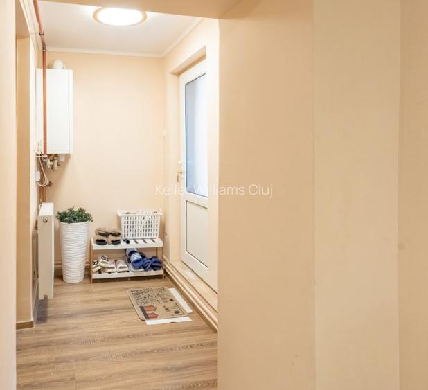 Camin primitor unicat, cu 3 cam. si atmosfera calda, recent modernizat - 11