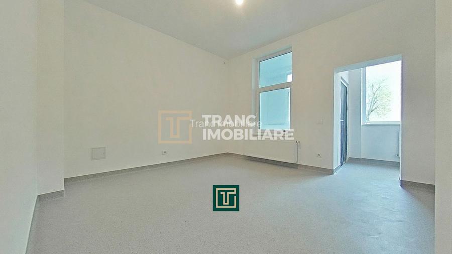 Spațiu comercial de închiriat, renovat recent – zonă centrală, lângă Piața Mică, - 2