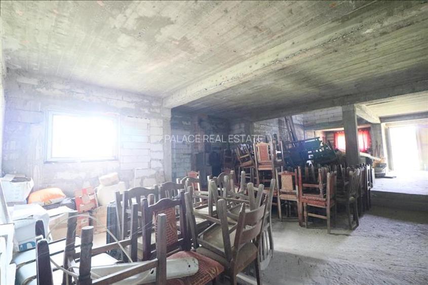 Proprietate unica, cu potential de dezvoltare  400 mp construiti + teren generos - 11