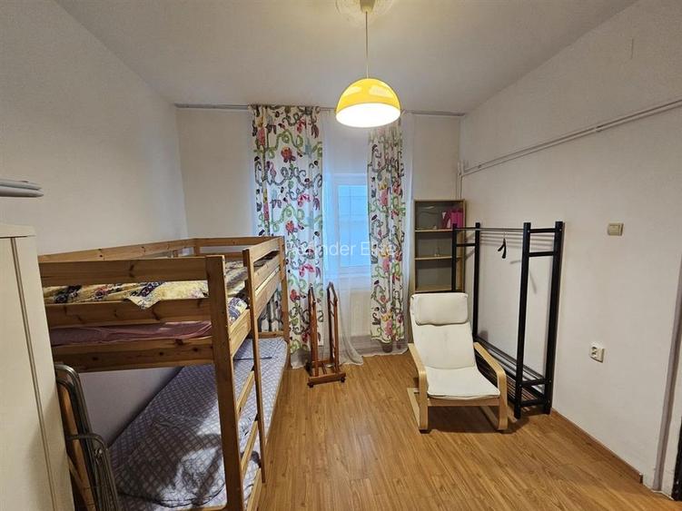 Apartament 3 camere in vila | renovat 2024 | mobilat modern | centrala proprie | - 9