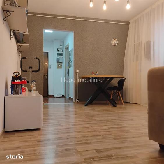 Brancoveanu-Dorohoi-Apartament de 3 camere - 12